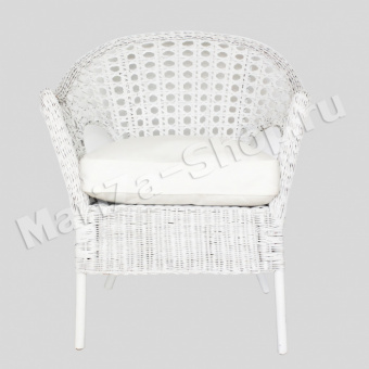 Плетеное кресло из ротанга, высота спинки - 87 см, ширина - 52 см, глубина 54 см.