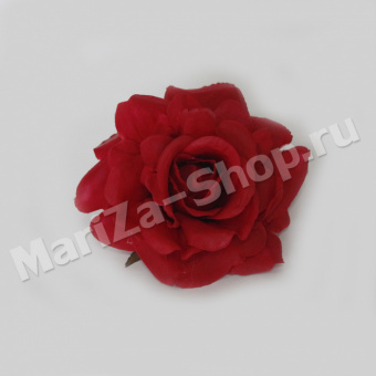 Голова розы раскрытая, красная, диаметр - 11 см (0,007)